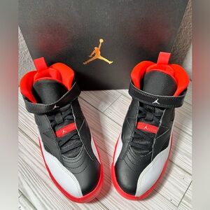 Nike Air Jordan Jumpman Two Trey hi‎ top sneakers shoes black red big kids 3Y